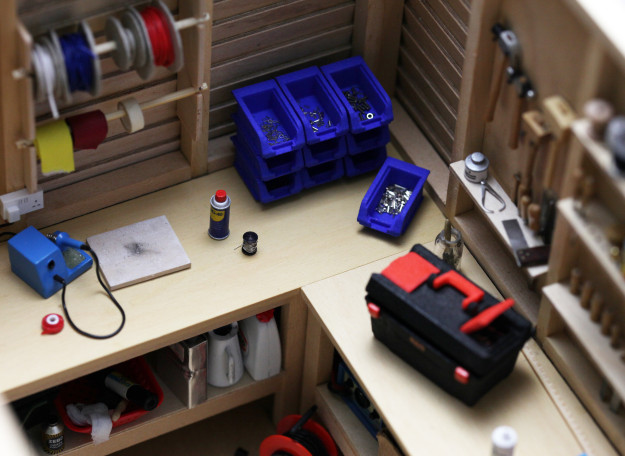 3D printed miniature dollhouse minihouse